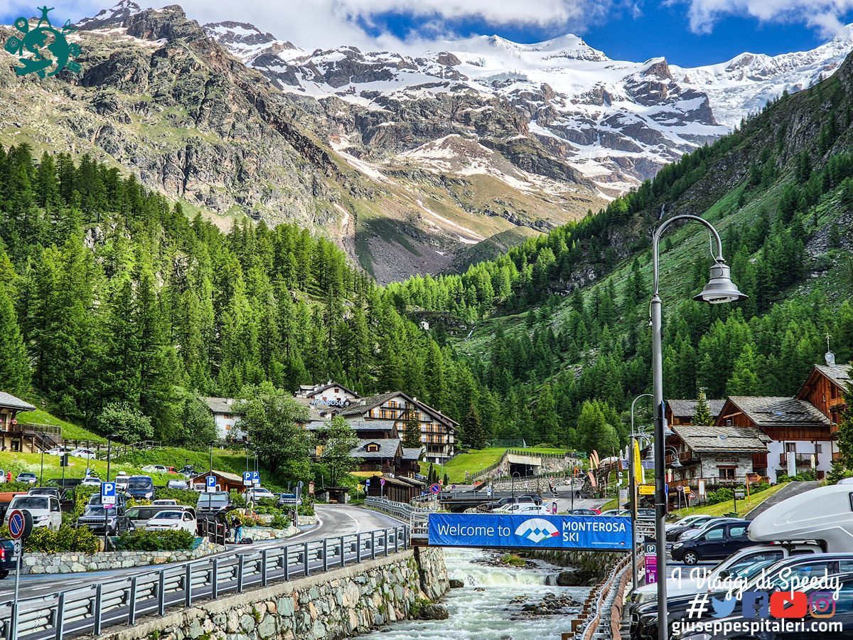 Le bellezze della Valle d’Aosta: Cervino, Monte Bianco, Monte Rosa e il Parco del Gran Paradiso.